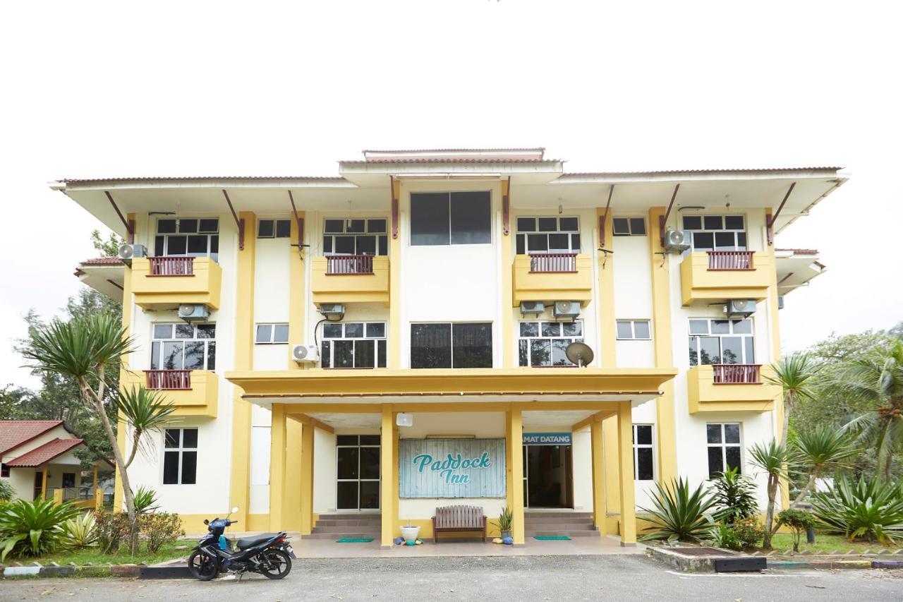 Terengganu Equestrian Resort Kuala Terengganu Ngoại thất bức ảnh